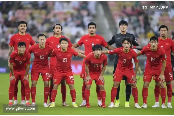 安布罗西尼:国足球员需卸下心理包袱,塞尔吉尼奥展现潜力 安布罗西尼:国足球员需卸下心理包袱,塞尔吉尼奥展现潜力