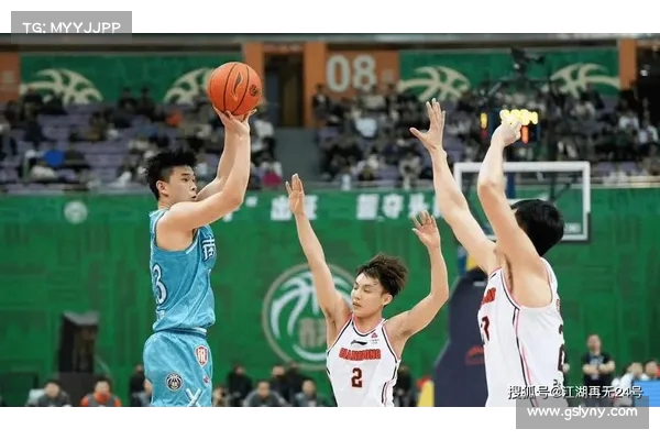广东篮板失控洛夫顿遭重罚 同曦核心受伤首钢主帅压力增大 广东篮板失控洛夫顿遭重罚 同曦核心受伤首钢主帅压力增大